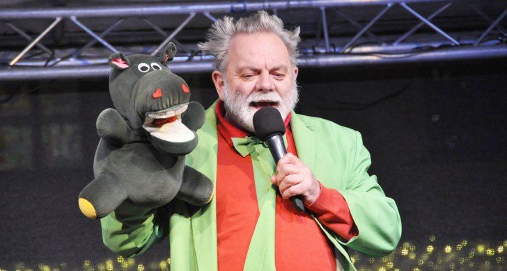 Advent LN -19.jpg